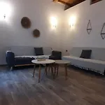 Daire Central Apartment Patitiri